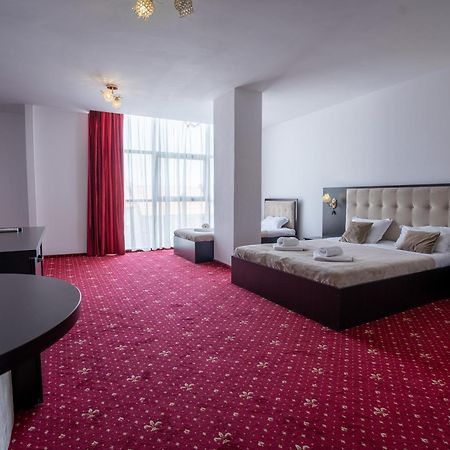 Hotel N Residence Timisoara Bagian luar foto