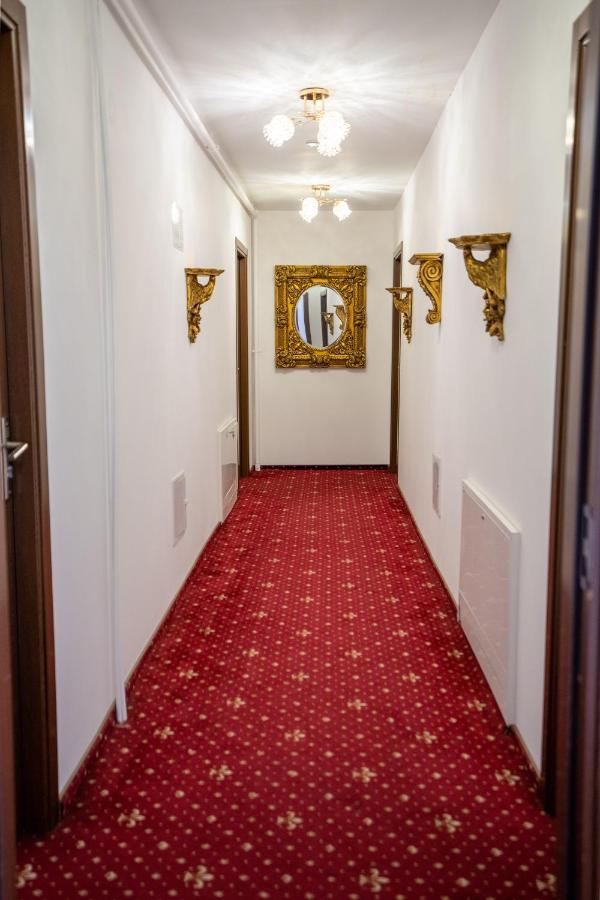 Hotel N Residence Timisoara Bagian luar foto