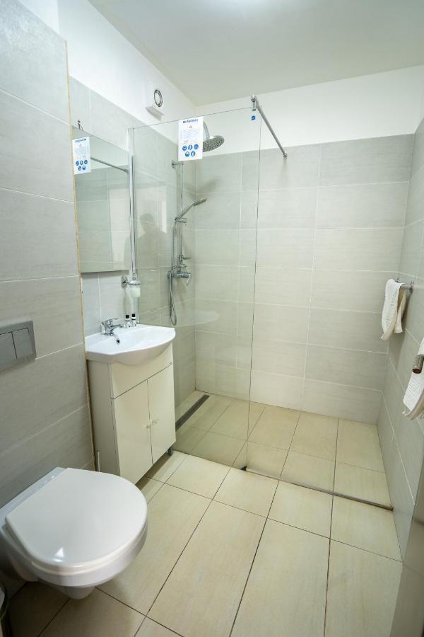 Hotel N Residence Timisoara Bagian luar foto
